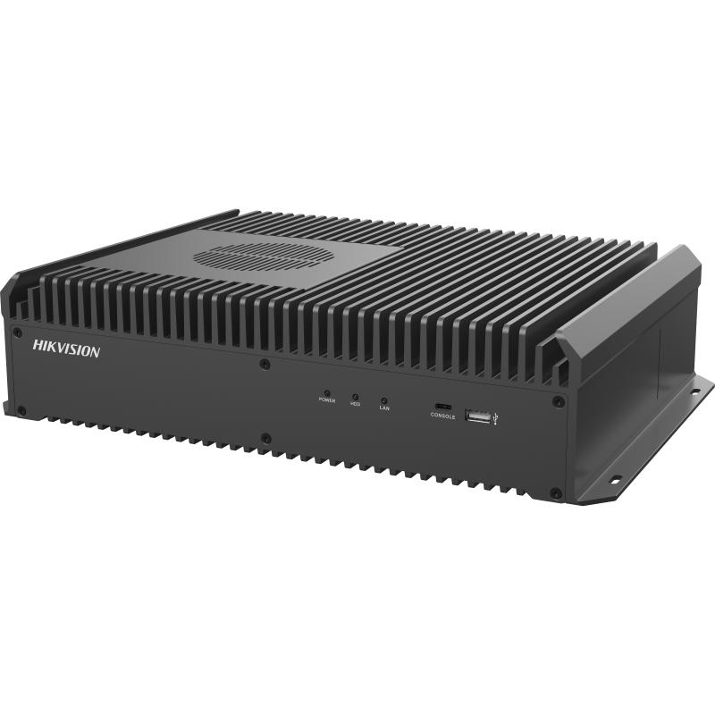 DS-7608NXI-G1/4P – 8-ch 4 PoE NVR
